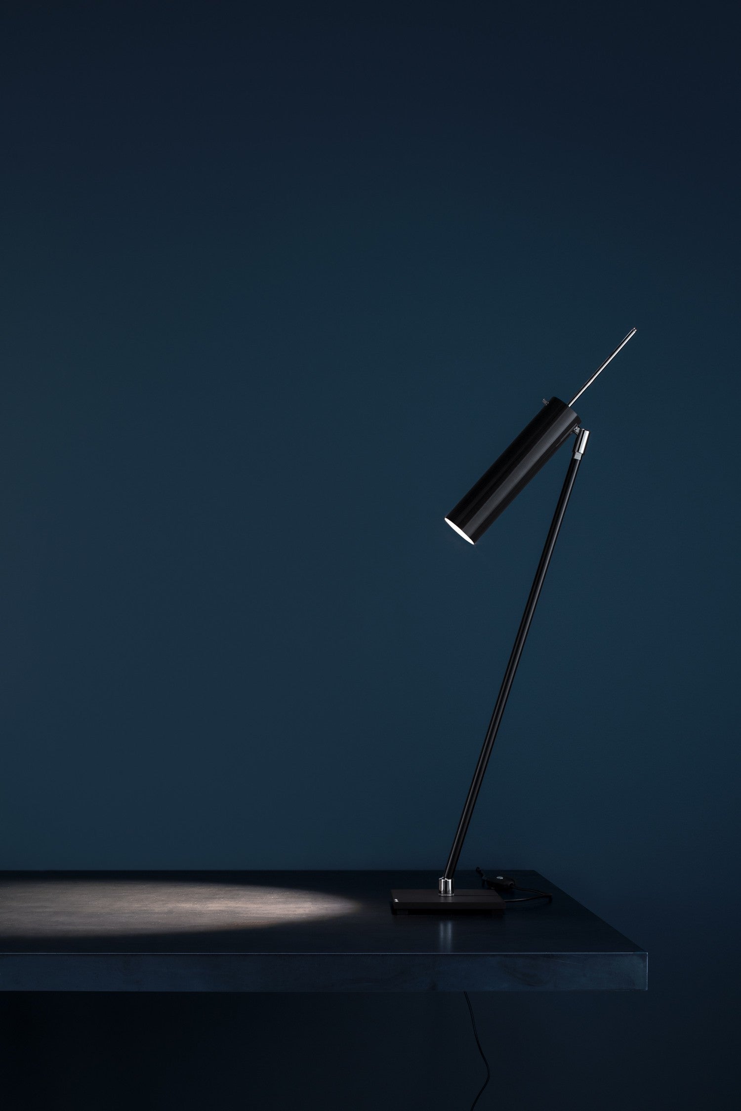 LUCENERA 500 - Table Lamp