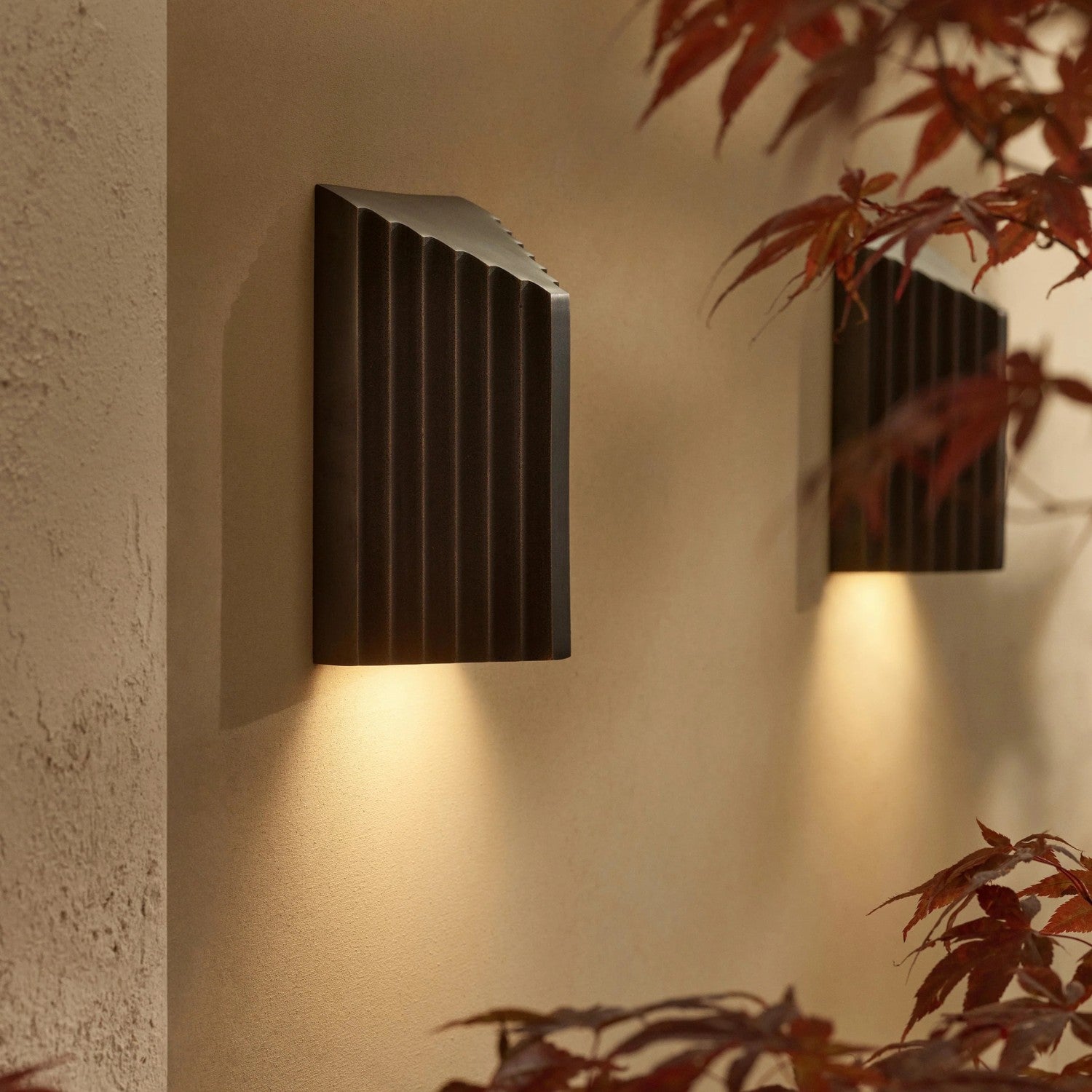 TOR DOWN - Wall Light