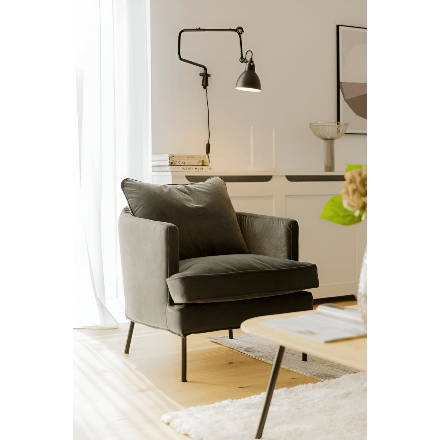 JULIA - Armchair