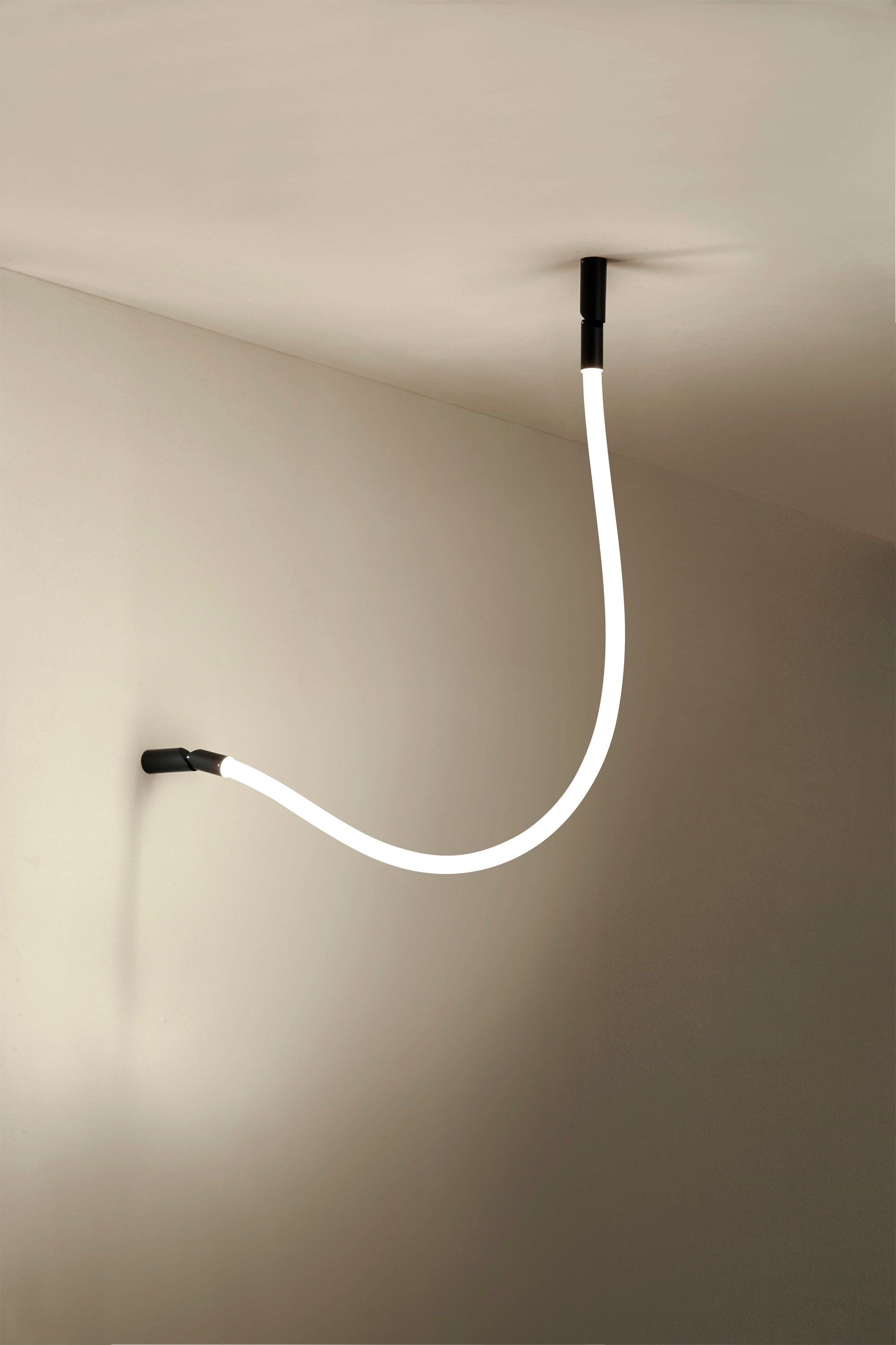 ARCO 4002X - Ceiling Light