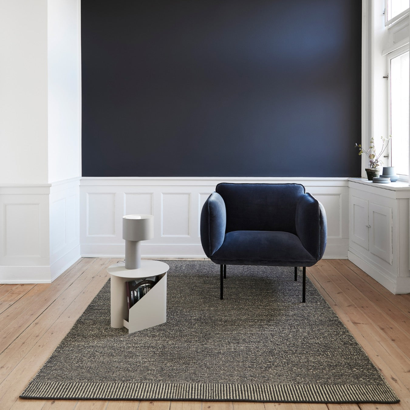 SENTRUM - Side Table