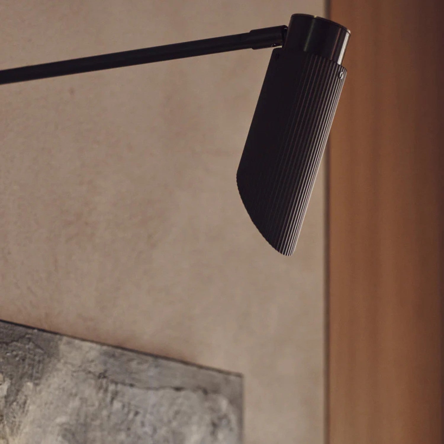 SPOT PRO 250 ARM - Wall Light