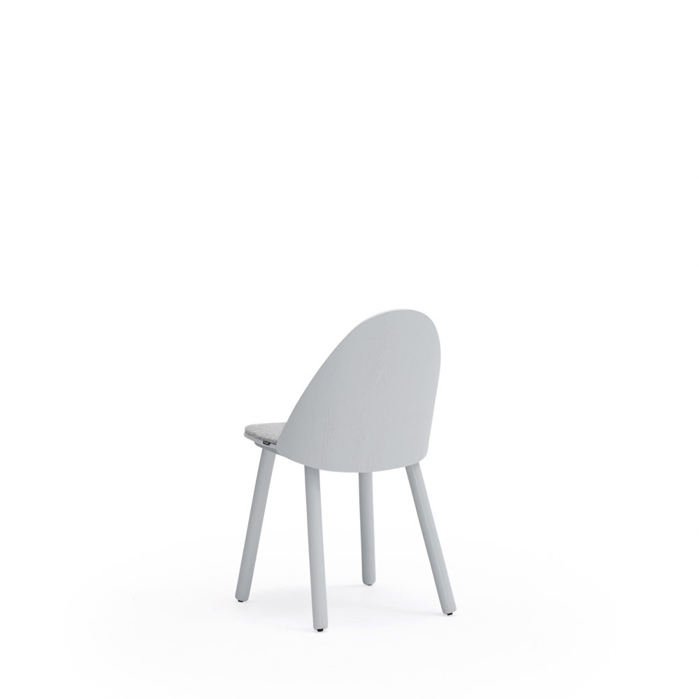 UMA - Chair