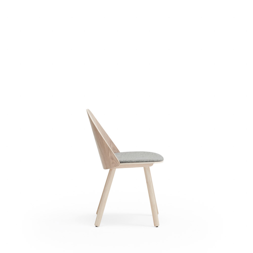 UMA - Chair