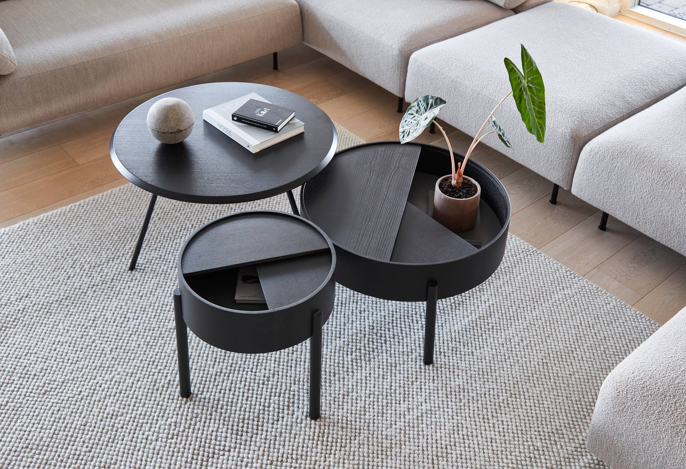 ARC - Side Table