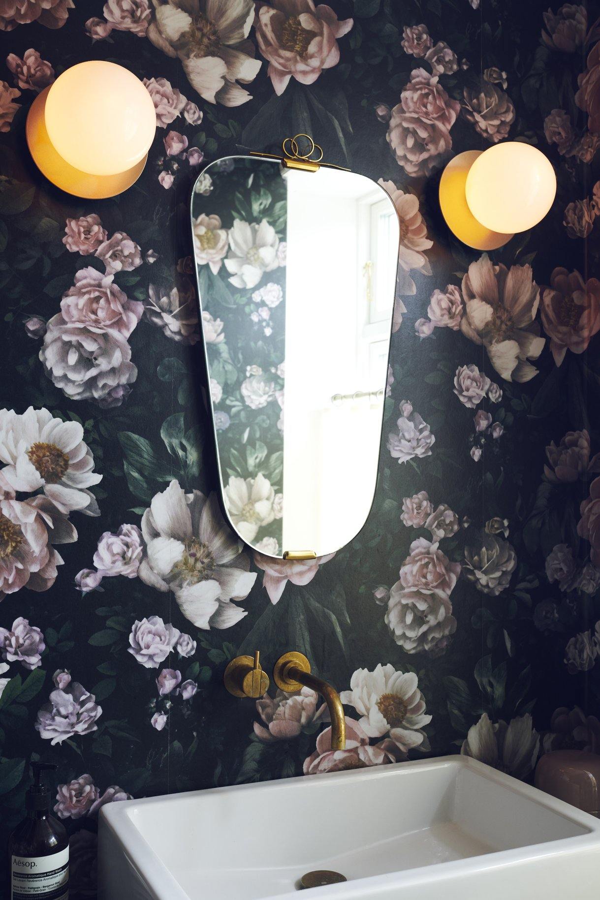 LIILA 1 MEDIUM - Wall / Ceiling Light - Luminesy